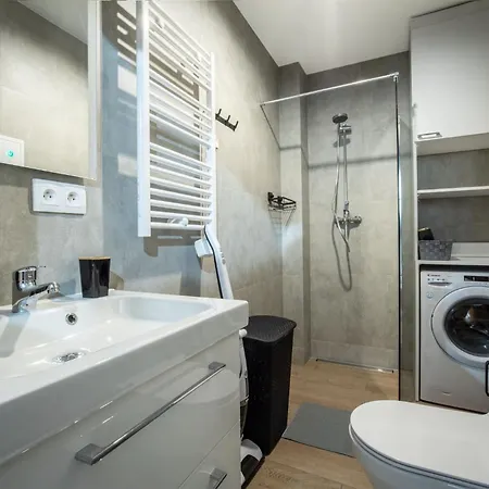 Wigurytower 102 Łódź